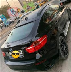 بی ئێم دەبڵیو X6